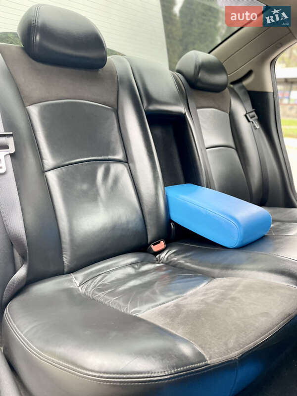 Седан Chrysler Sebring 2006 в Києві фото 36 Седан Chrysler Sebring 2006 в Києві