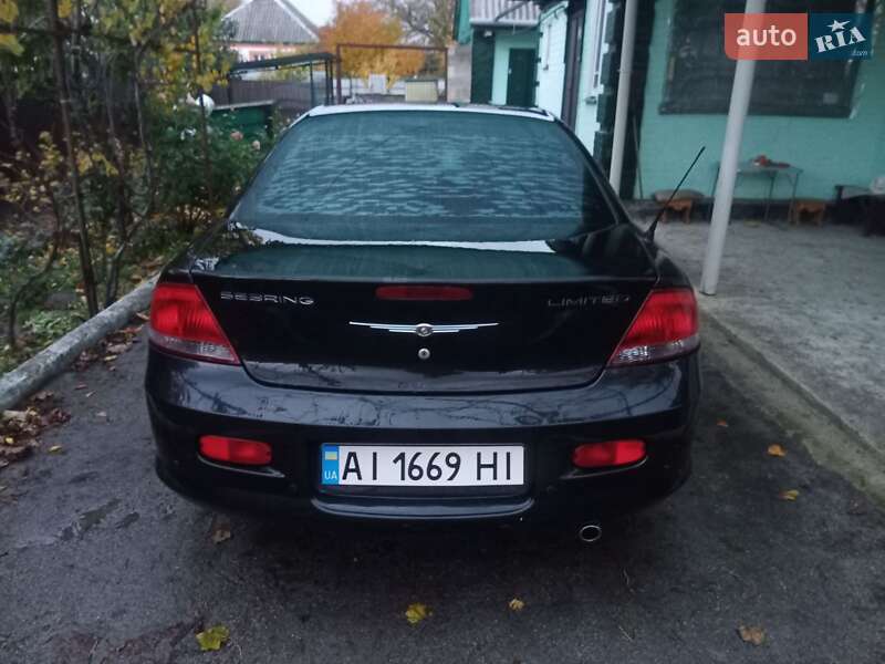 Седан Chrysler Sebring 2005 в Полтаве