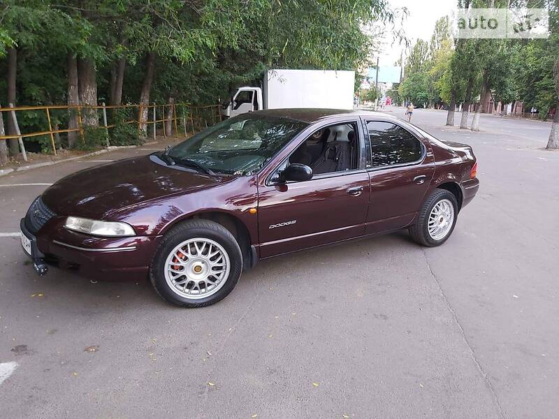 Седан Chrysler Stratus 1995 в Одесі