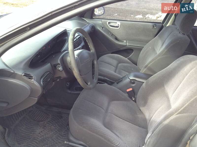 Седан Chrysler Stratus 1999 в Миколаєві