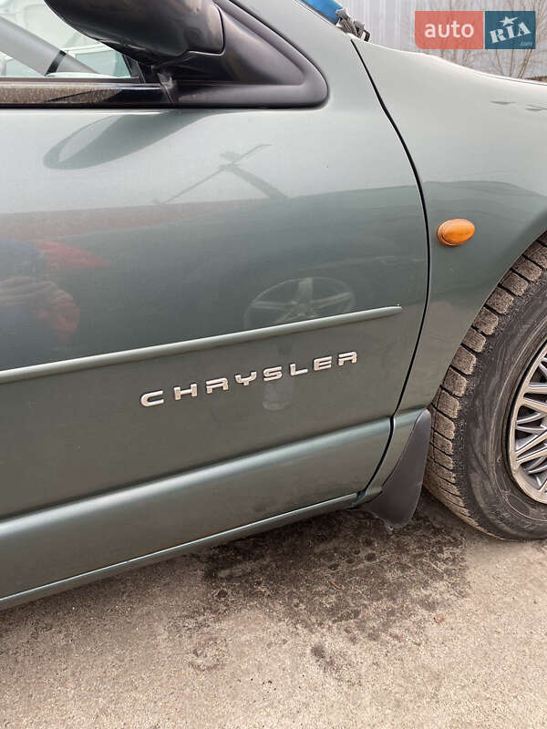 Седан Chrysler Stratus 1997 в Киеве фото 15 Седан Chrysler Stratus 1997 в Киеве