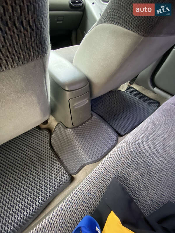 Седан Chrysler Stratus 1997 в Киеве фото 39 Седан Chrysler Stratus 1997 в Киеве