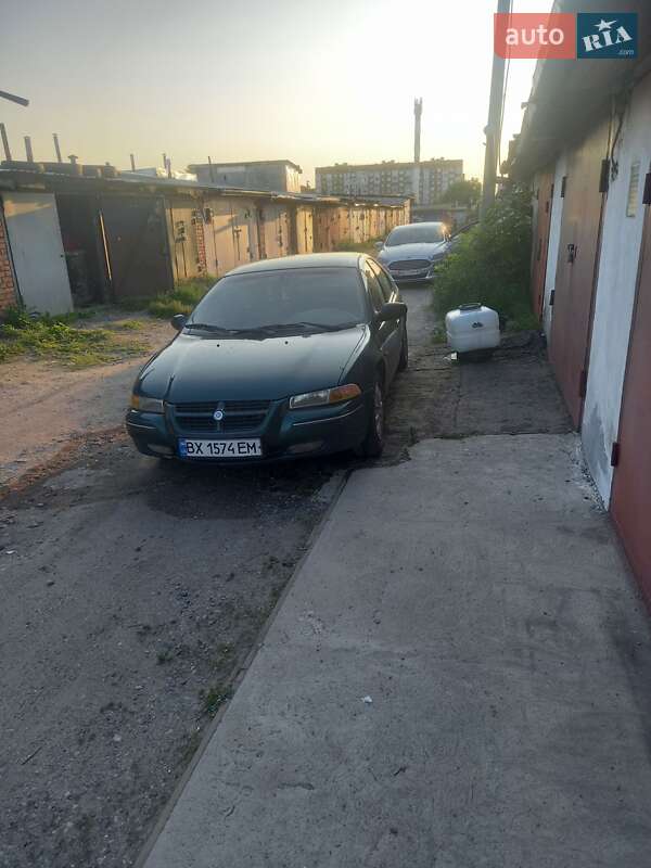Седан Chrysler Stratus 1996 в Хмельницком