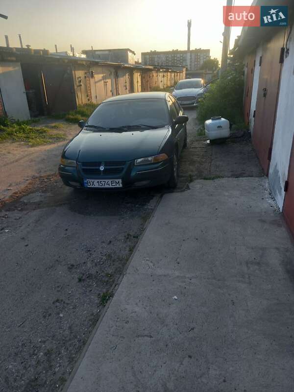 Седан Chrysler Stratus 1996 в Хмельницком