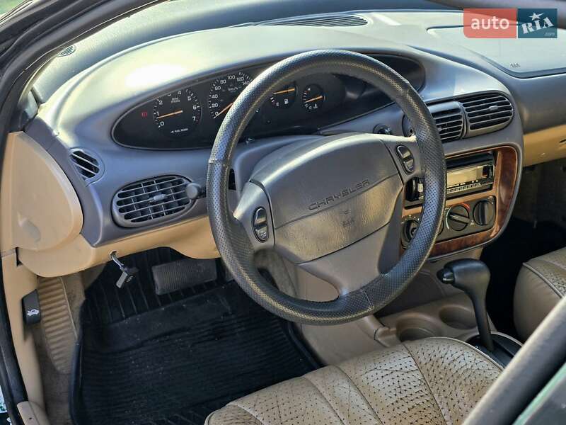 Седан Chrysler Stratus 1996 в Харькове фото 10 Седан Chrysler Stratus 1996 в Харькове