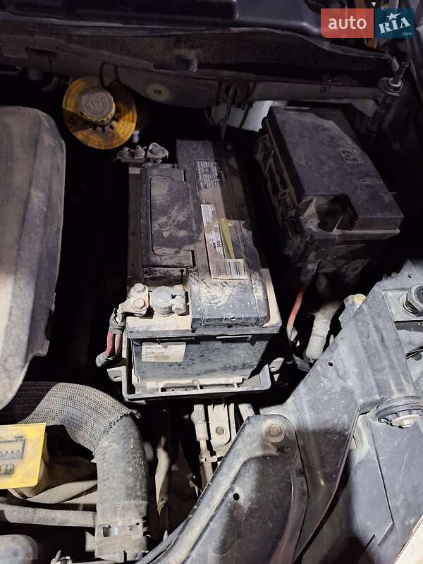 Мінівен Chrysler Town & Country 2013 в Києві