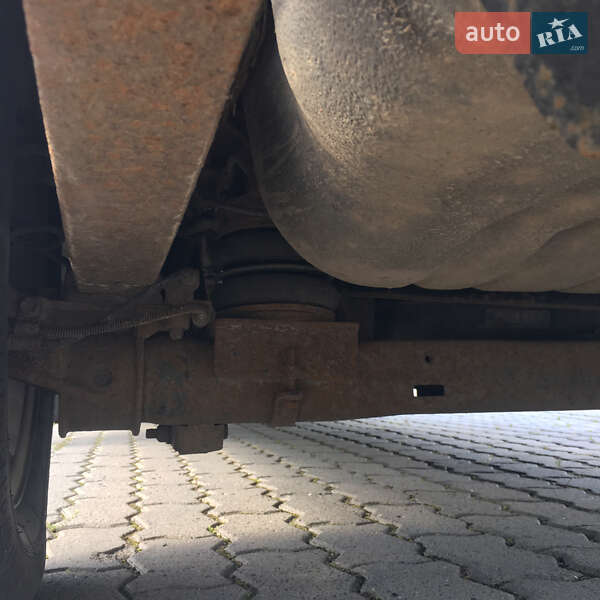 Минивэн Chrysler Town & Country 2007 в Могилев-Подольске