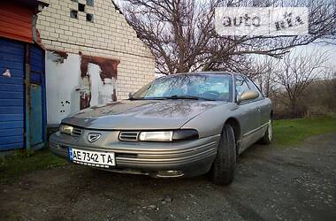 Седан Chrysler Vision 1993 в Кобеляках