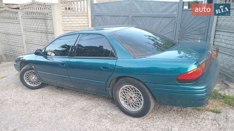 Седан Chrysler Vision 1994 в Днепре