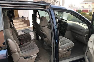 Мінівен Chrysler Voyager 2002 в 