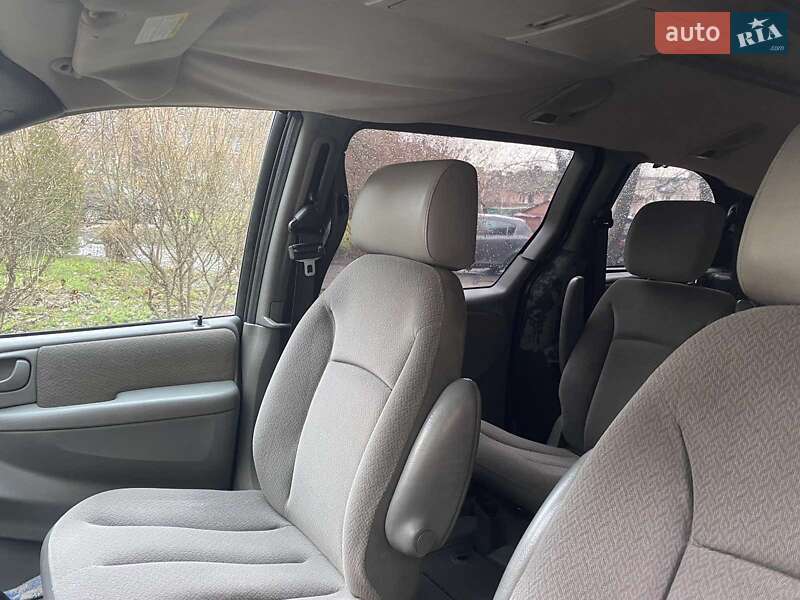 Минивэн Chrysler Voyager 2006 в Нововолынске фото 5 Минивэн Chrysler Voyager 2006 в Нововолынске