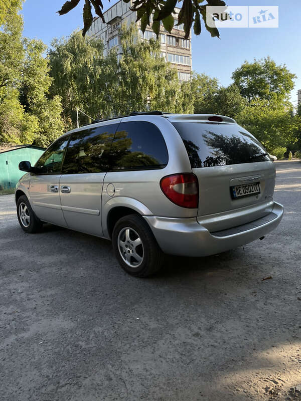 Минивэн Chrysler Voyager 2004 в Днепре