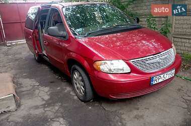 Минивэн Chrysler Voyager 2001 в Сарнах