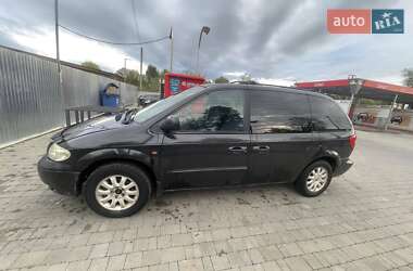 Мінівен Chrysler Voyager 2002 в Ужгороді
