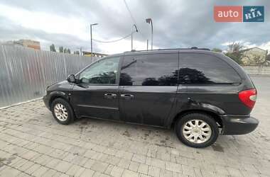 Мінівен Chrysler Voyager 2002 в Ужгороді