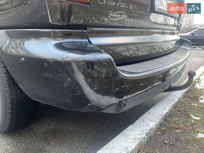 Минивэн Chrysler Voyager 2005 в Киеве