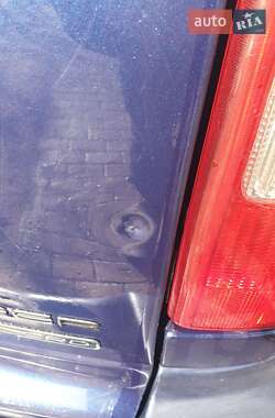 Минивэн Chrysler Voyager 2006 в 