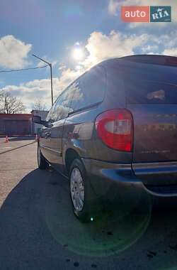 Минивэн Chrysler Voyager 2004 в Виннице