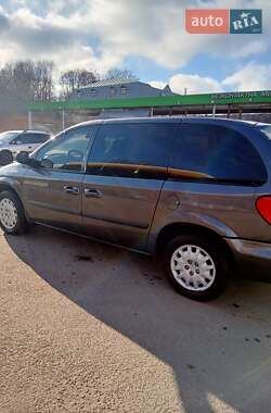 Минивэн Chrysler Voyager 2004 в Виннице