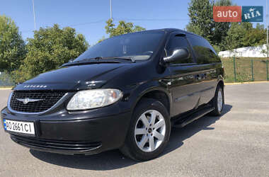 Минивэн Chrysler Voyager 2003 в Ужгороде