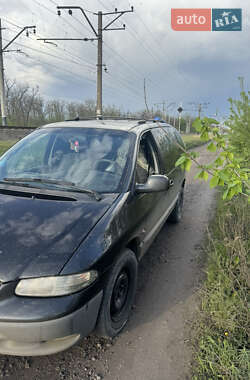 Мінівен Chrysler Voyager 2000 в Просяні