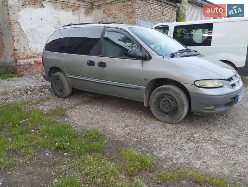 Мінівен Chrysler Voyager 1998 в Дрогобичі фото 5 Мінівен Chrysler Voyager 1998 в Дрогобичі