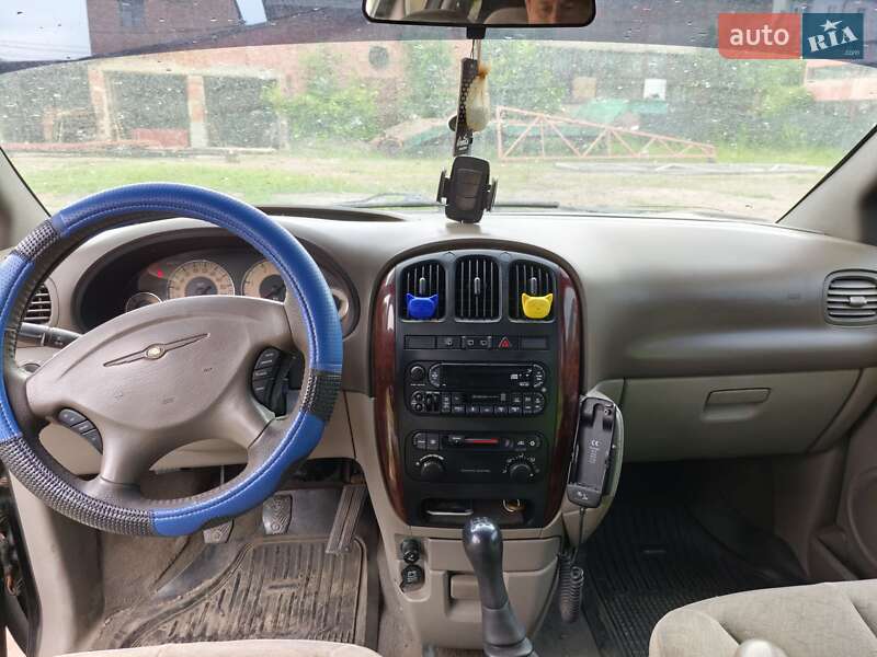 Універсал Chrysler Voyager 2004 в Ніжині