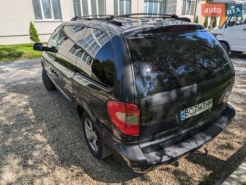 Універсал Chrysler Voyager 2001 в Львові