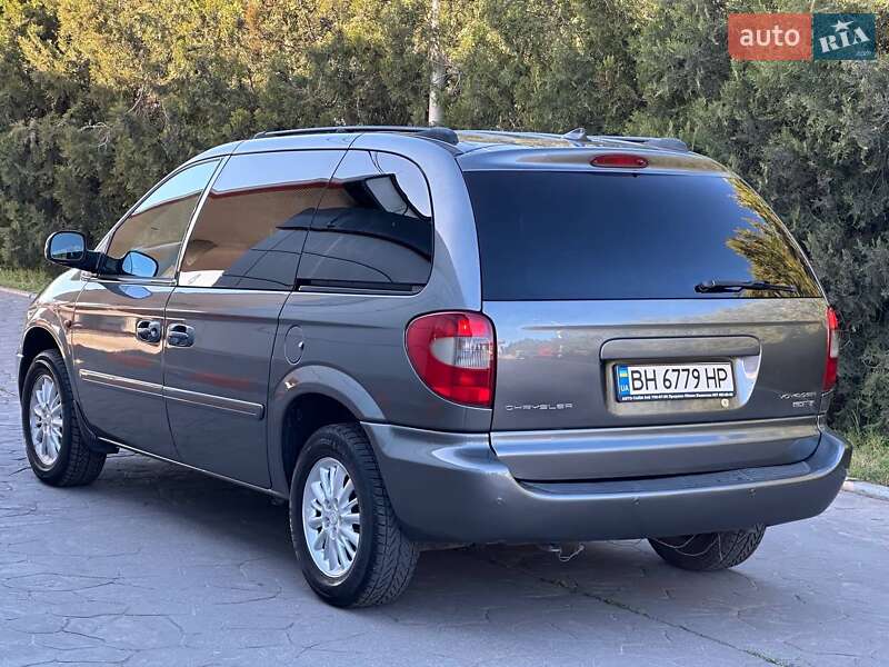 Минивэн Chrysler Voyager 2004 в Великодолинском фото 21 Минивэн Chrysler Voyager 2004 в Великодолинском