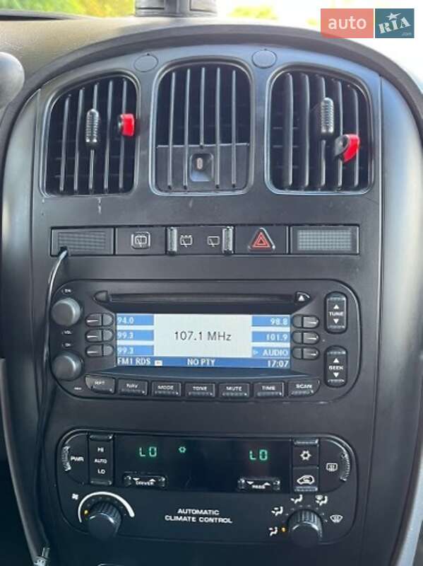 Универсал Chrysler Voyager 2007 в Сокале
