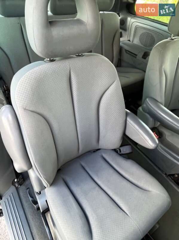 Универсал Chrysler Voyager 2007 в Сокале