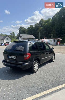 Мінівен Chrysler Voyager 2003 в Львові