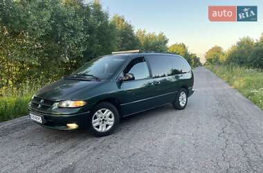 Минивэн Chrysler Voyager 1996 в Фастове