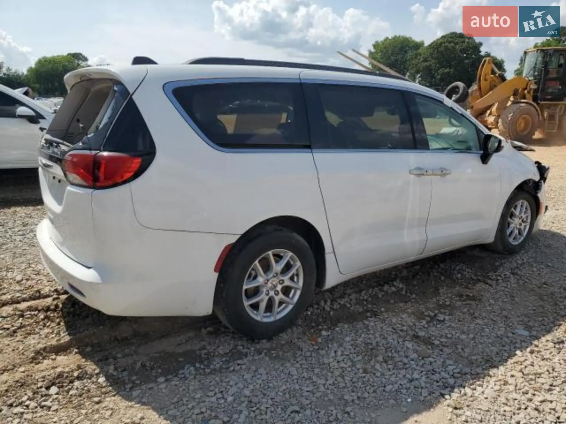 2021 Chrysler Voyager - мініатюра 5