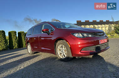 Минивэн Chrysler Voyager 2020 в 