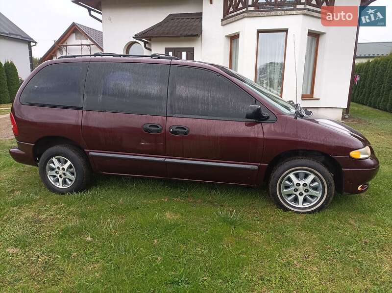 Мінівен Chrysler Voyager 1998 в Судовій Вишні фото 10 Мінівен Chrysler Voyager 1998 в Судовій Вишні