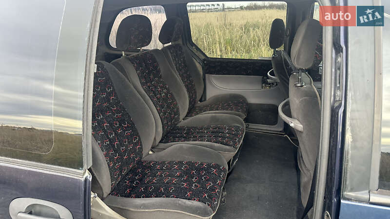 Минивэн Chrysler Voyager 2000 в Киеве фото 3 Минивэн Chrysler Voyager 2000 в Киеве