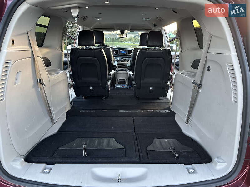 Мінівен Chrysler Voyager 2020 в Жовкві фото 36 Мінівен Chrysler Voyager 2020 в Жовкві