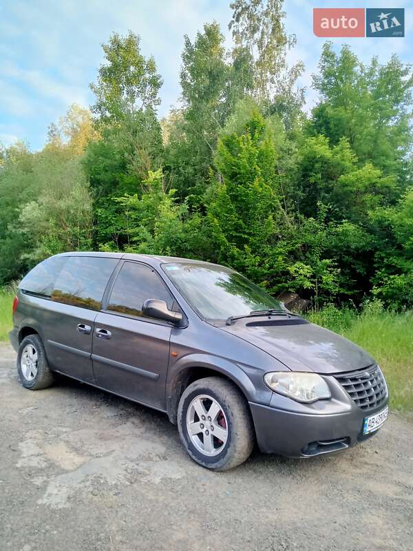 Chrysler Voyager 2004 Chrysler Voyager 2004