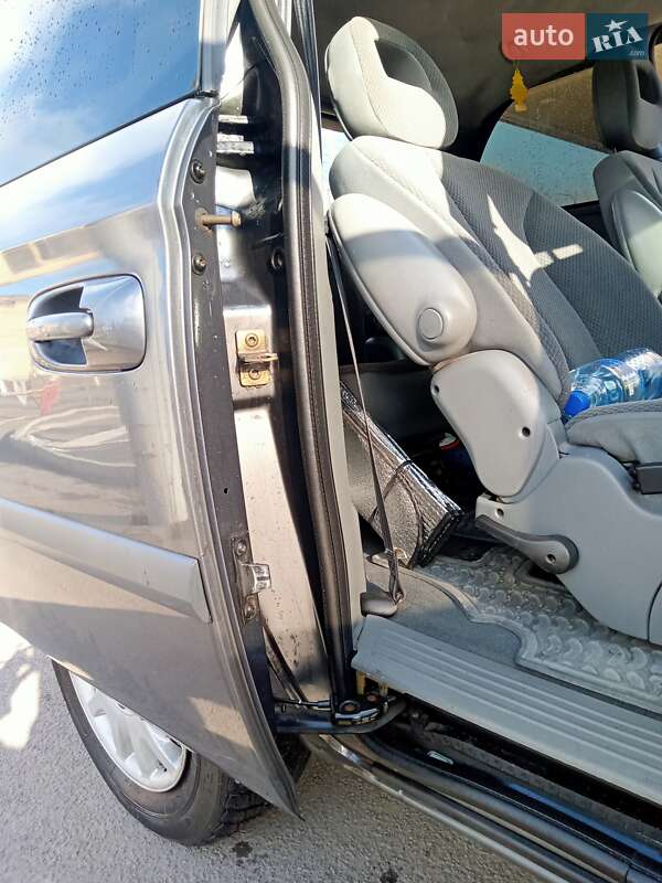 Універсал Chrysler Voyager 2004 в Вінниці