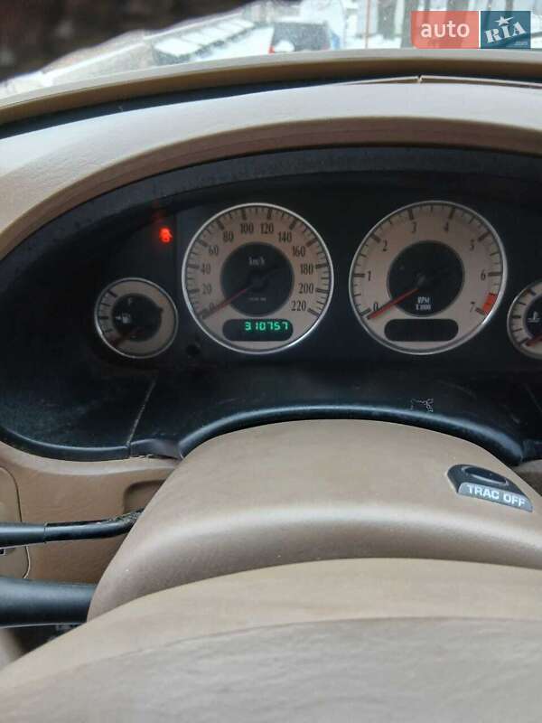 Минивэн Chrysler Voyager 2001 в Запорожье