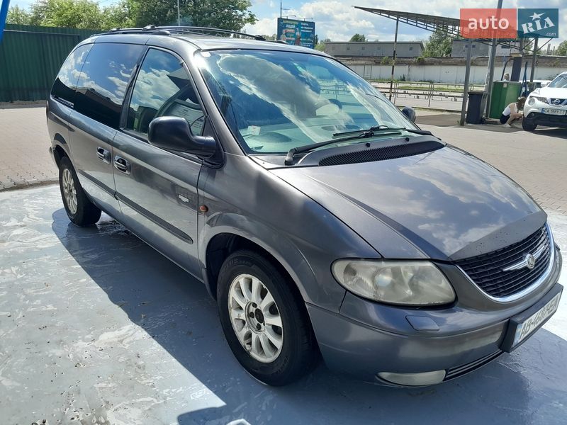 Chrysler Voyager 2004