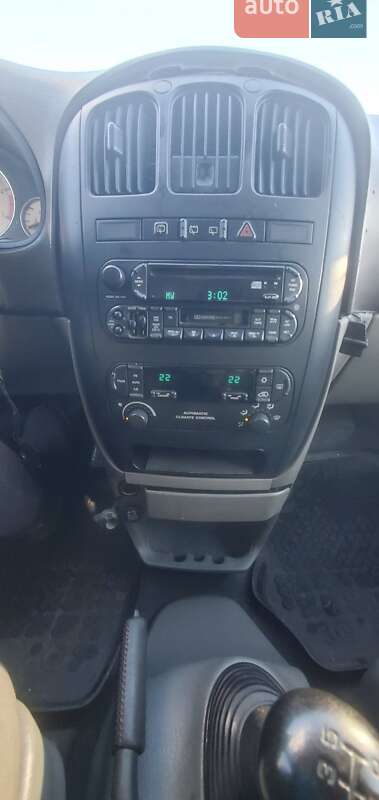 Минивэн Chrysler Voyager 2002 в Запорожье фото 7 Минивэн Chrysler Voyager 2002 в Запорожье