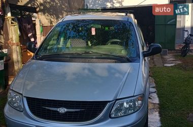 Мінівен Chrysler Voyager 2002 в Бучі