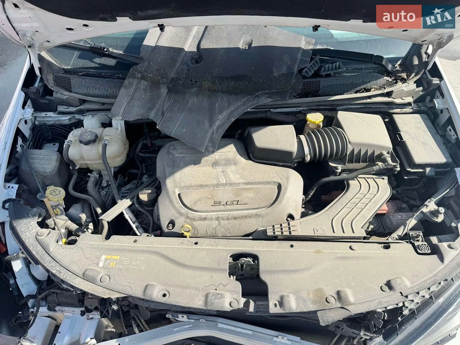 2020 Chrysler Voyager - мініатюра 17