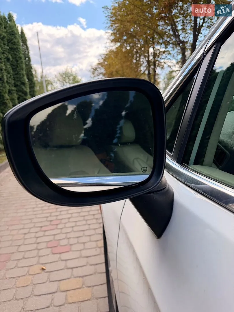 2020 Chrysler Voyager - мініатюра 13