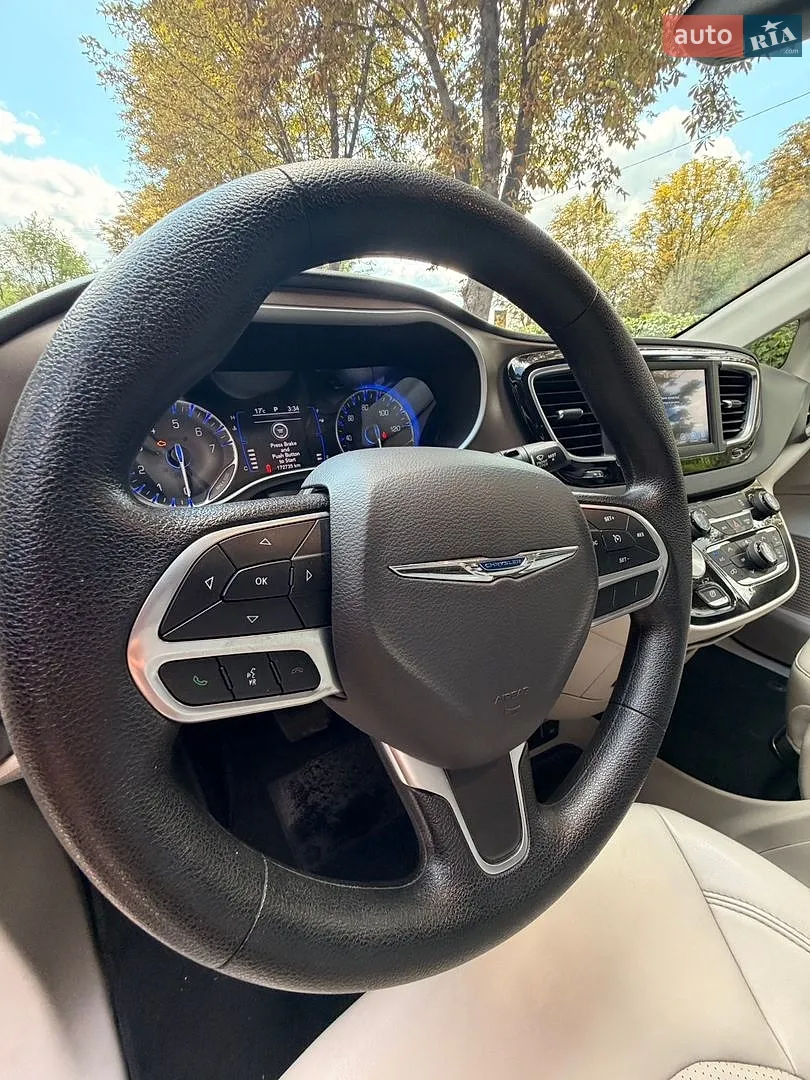 2020 Chrysler Voyager - мініатюра 50