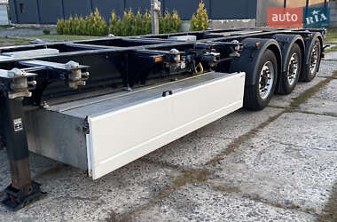 Контейнеровоз напівпричіп CIMC SilverGreen SG 03 2016 в Жовкві