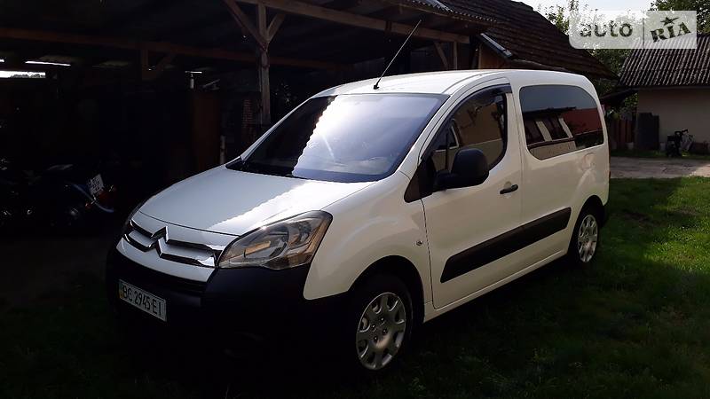 Citroen Berlingo пасс. 2009 року