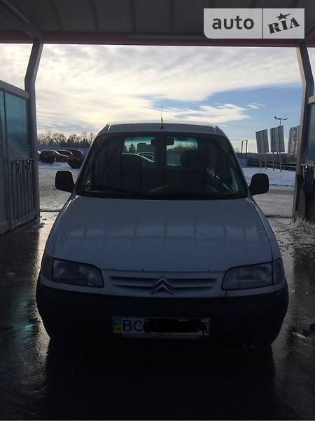 Грузопассажирский фургон Citroen Berlingo 2001 в Львове